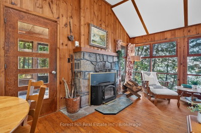 1110 Joseph Tapley Road • Lake of Bays, ON photo 8