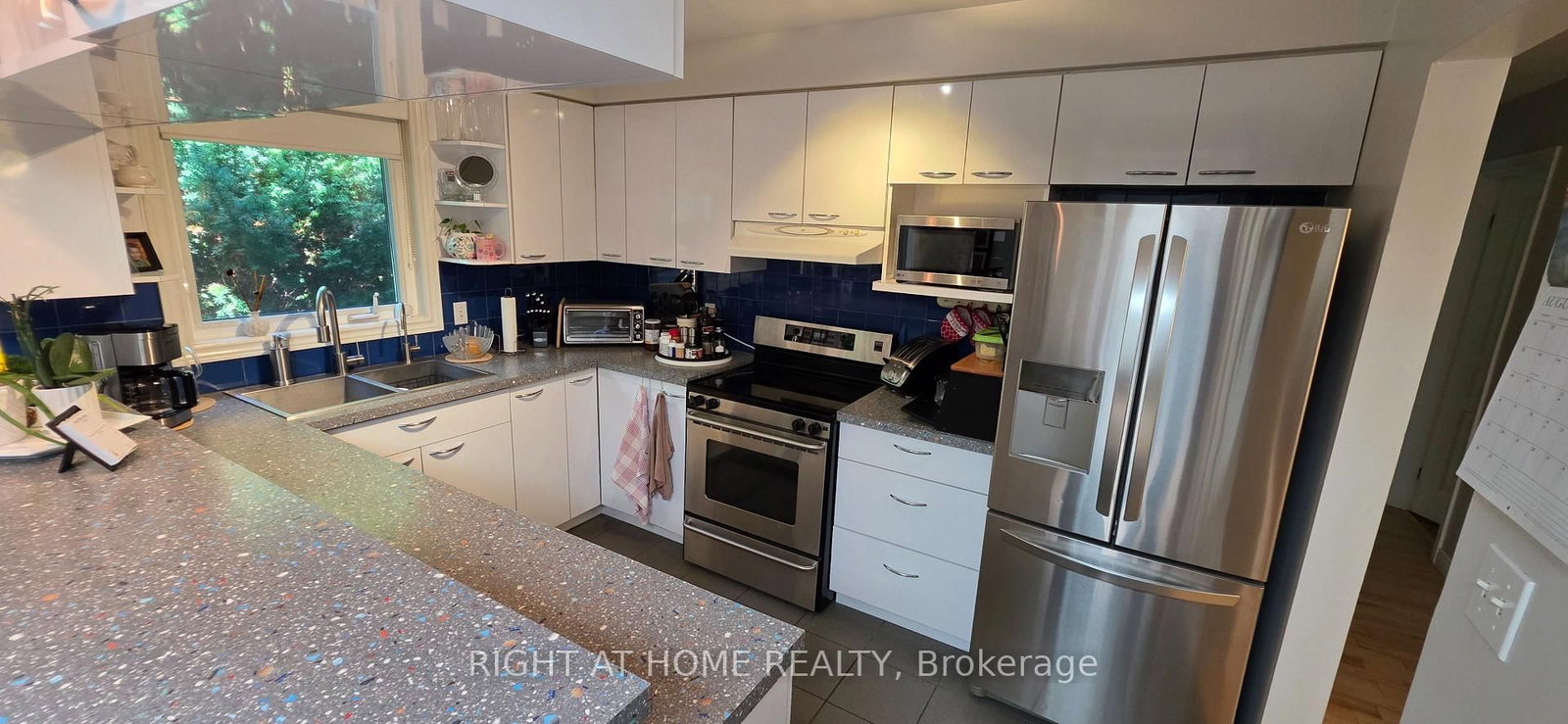 266 Gunn Avenue • Cambridge, ON photo 5