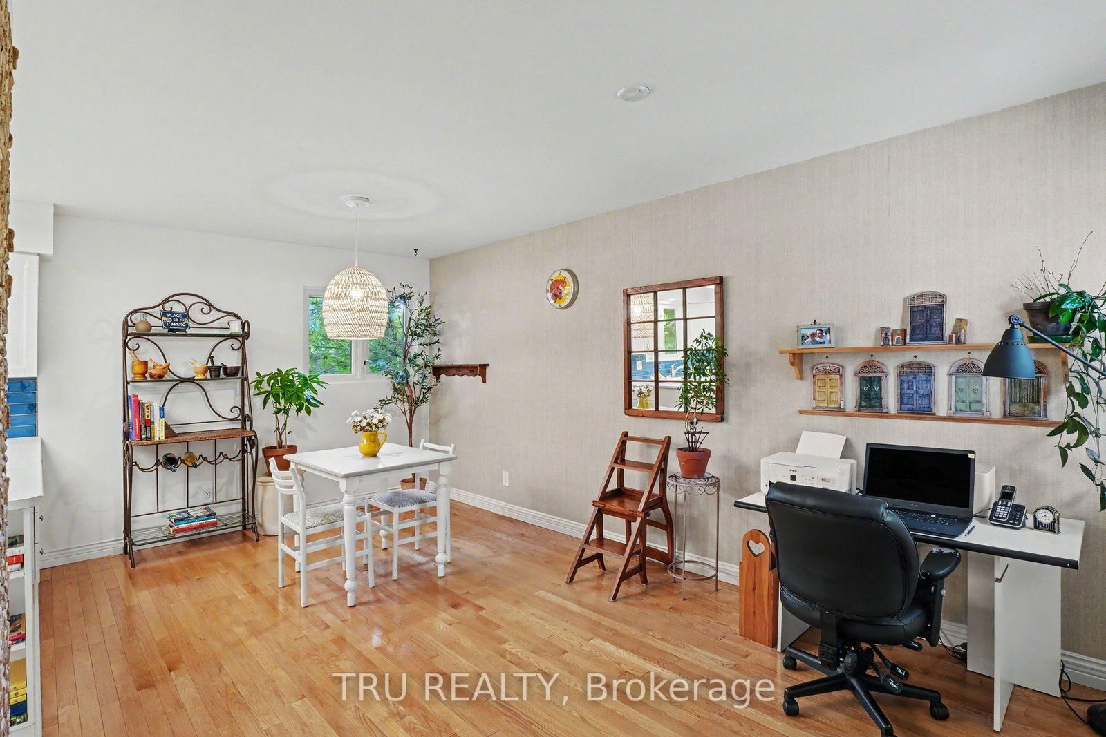 1174 Cameo Drive • Ottawa, ON photo 16