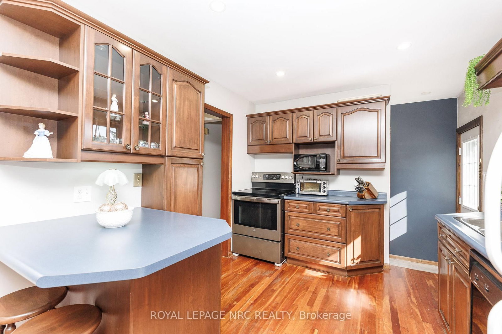 85 Regent Drive • St. Catharines, ON photo 14