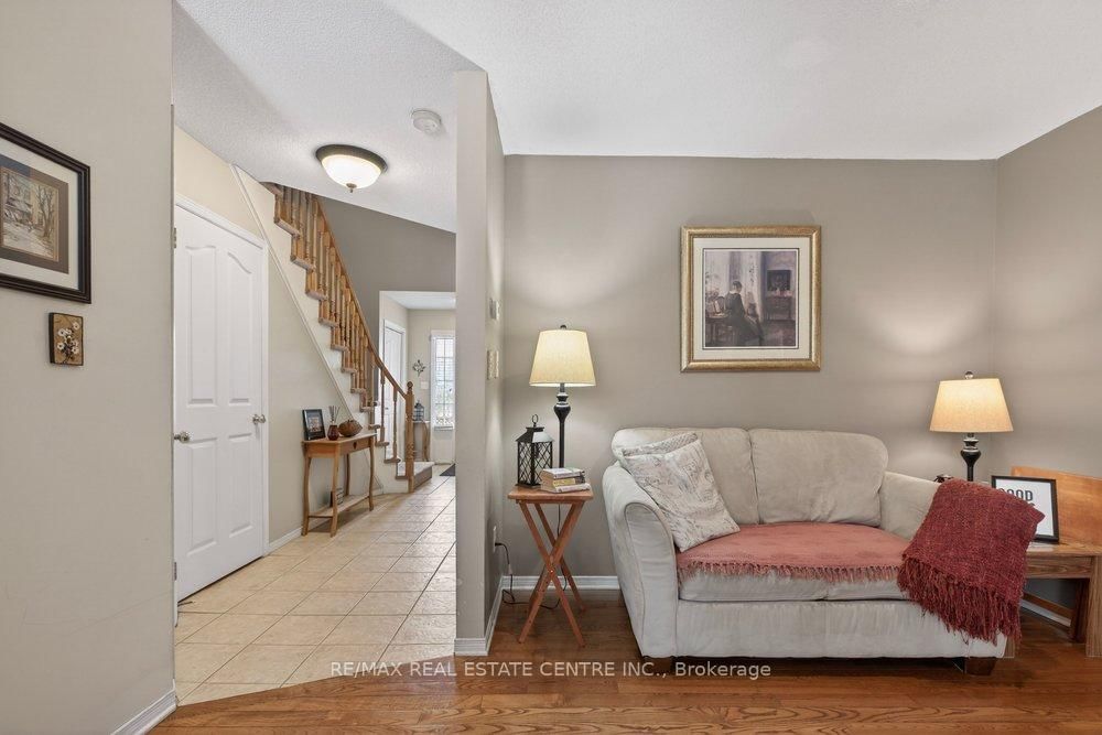10 Cadham Boulevard • #29 • Hamilton, ON photo 4
