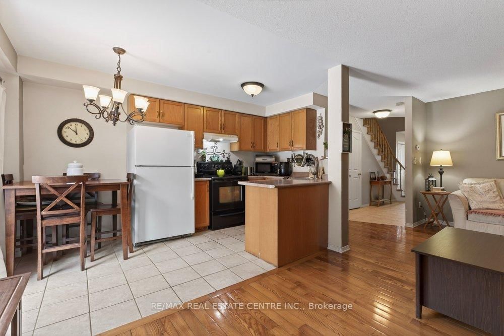 10 Cadham Boulevard • #29 • Hamilton, ON photo 8