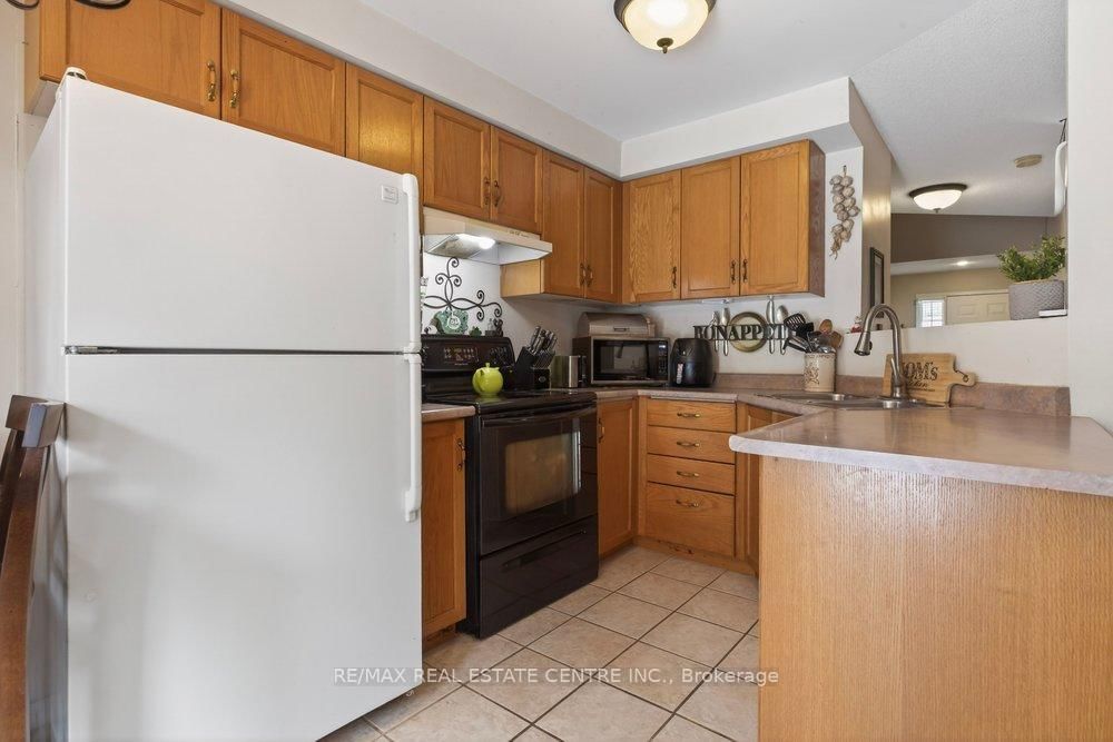10 Cadham Boulevard • #29 • Hamilton, ON photo 9
