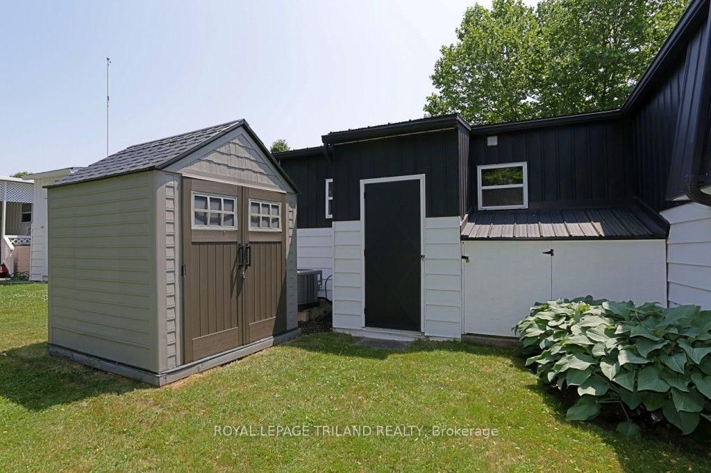 314 Wyldwood Lane • South Huron, ON photo 11