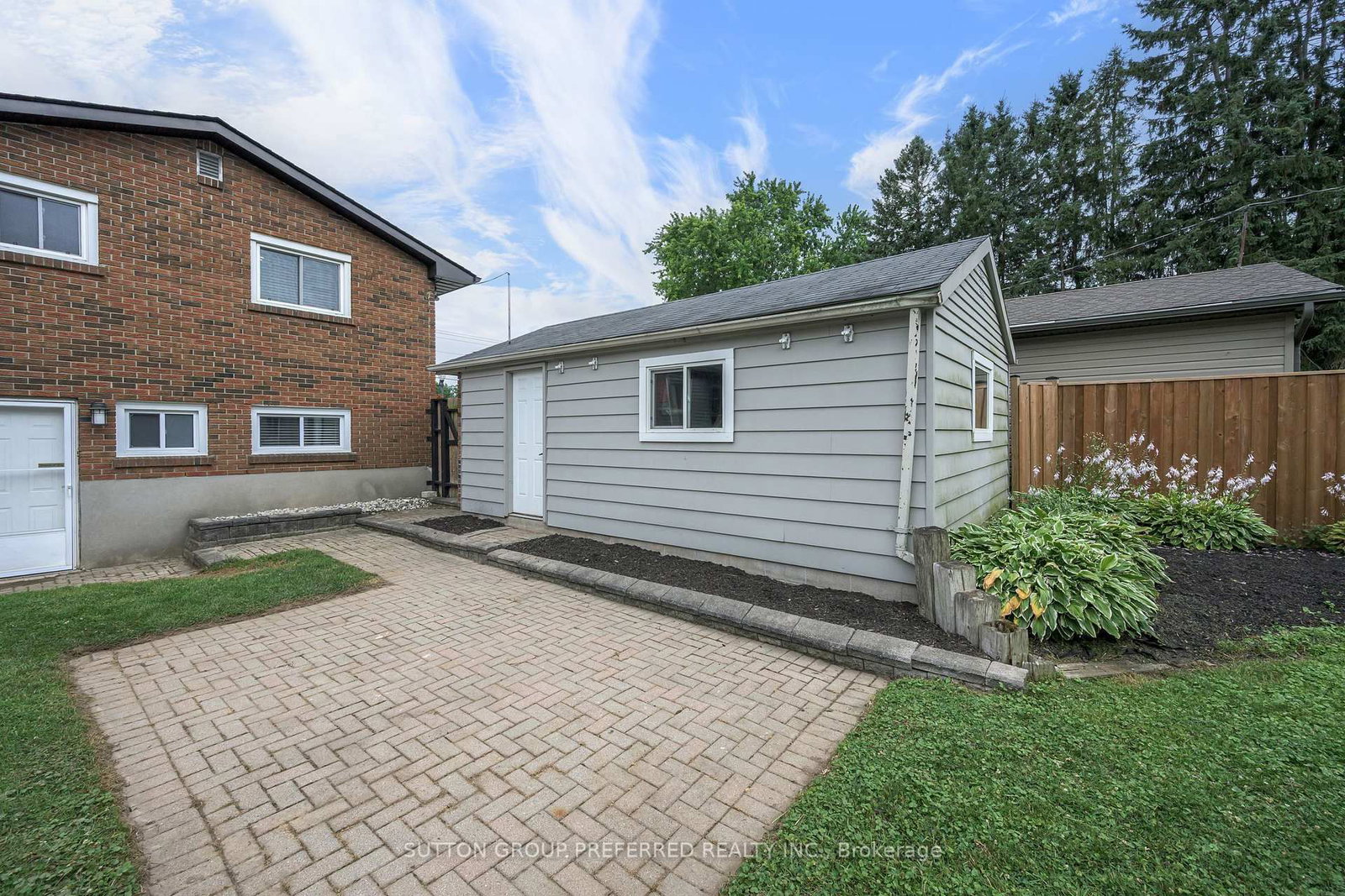 240 Byron Avenue • Thames Centre, ON photo 11