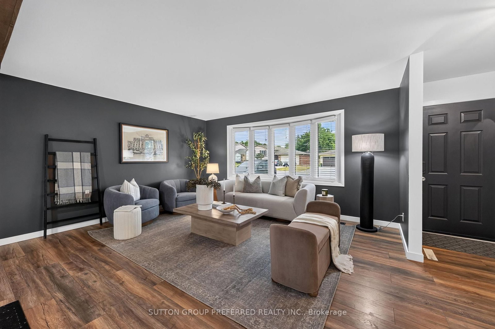 240 Byron Avenue • Thames Centre, ON photo 13