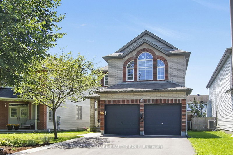 104 Strathcarron Crescent