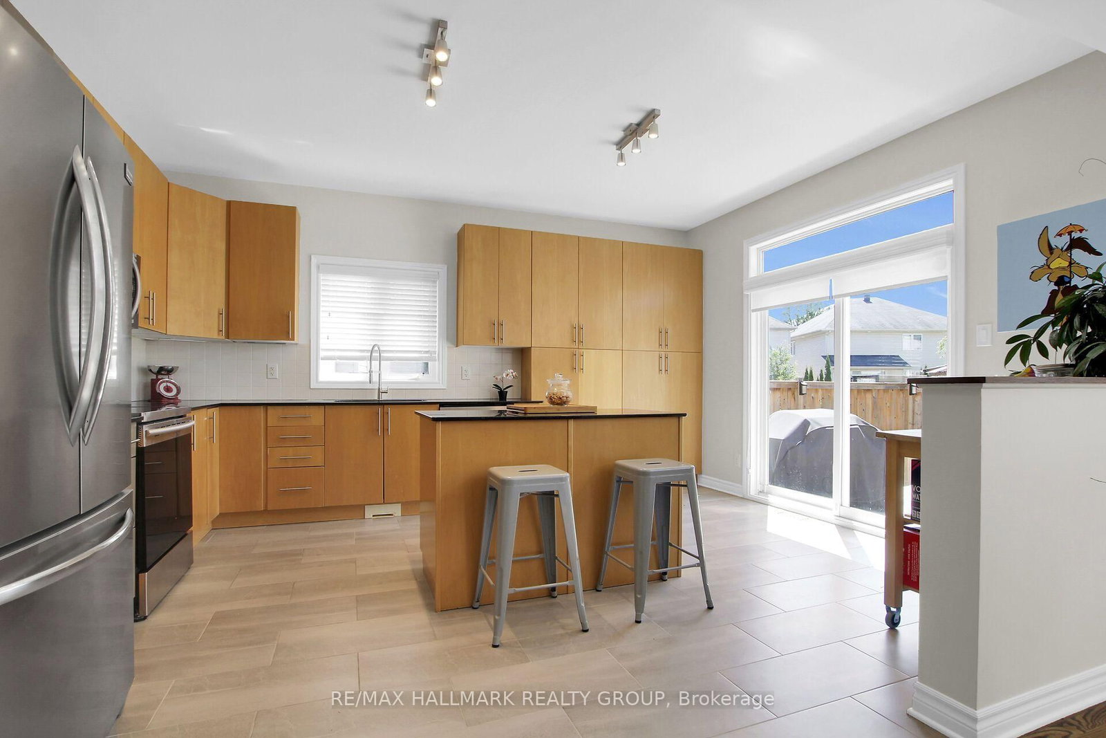 104 Strathcarron Crescent • Ottawa, ON photo 20