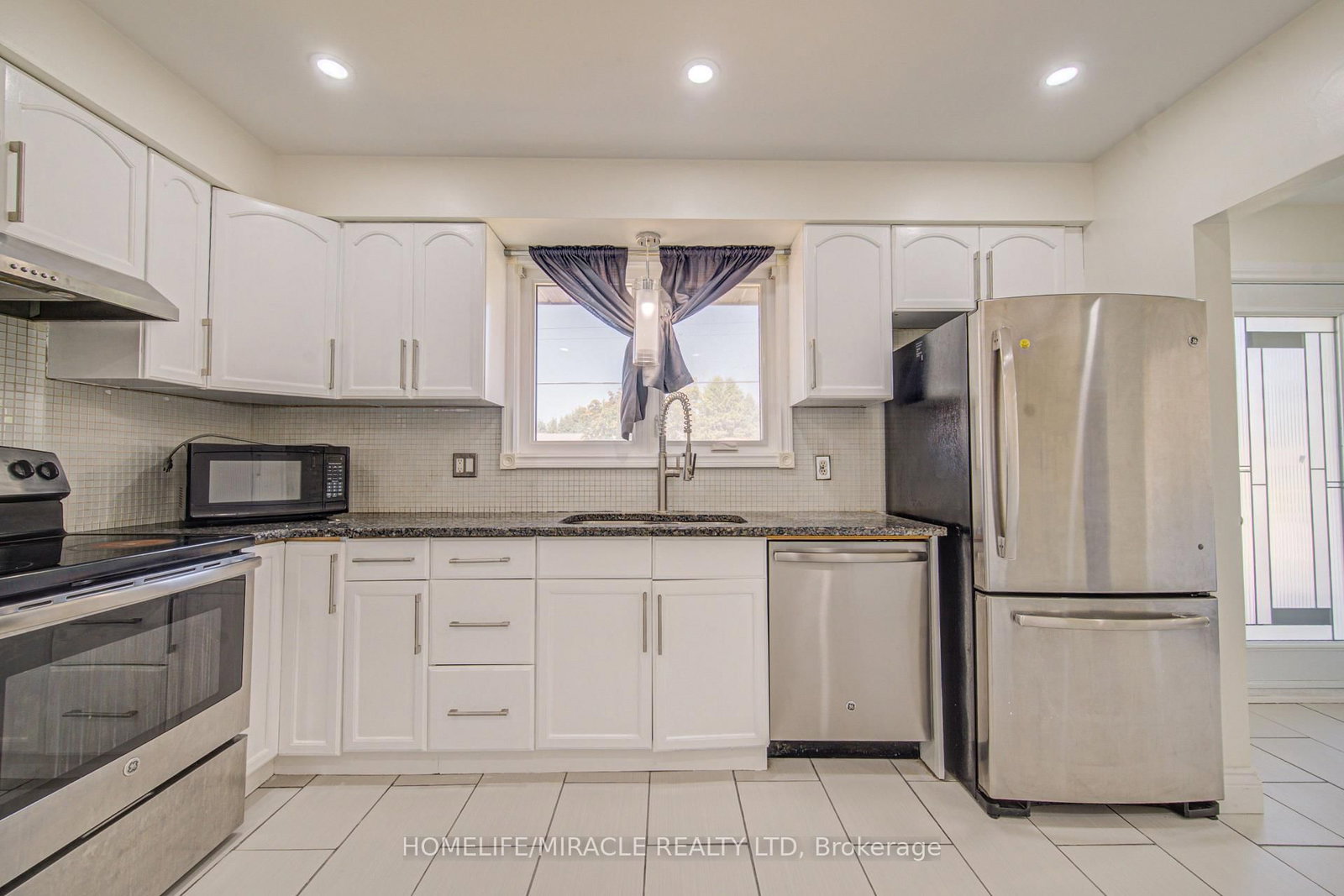 161 Kipling Avenue • Kitchener, ON photo 14