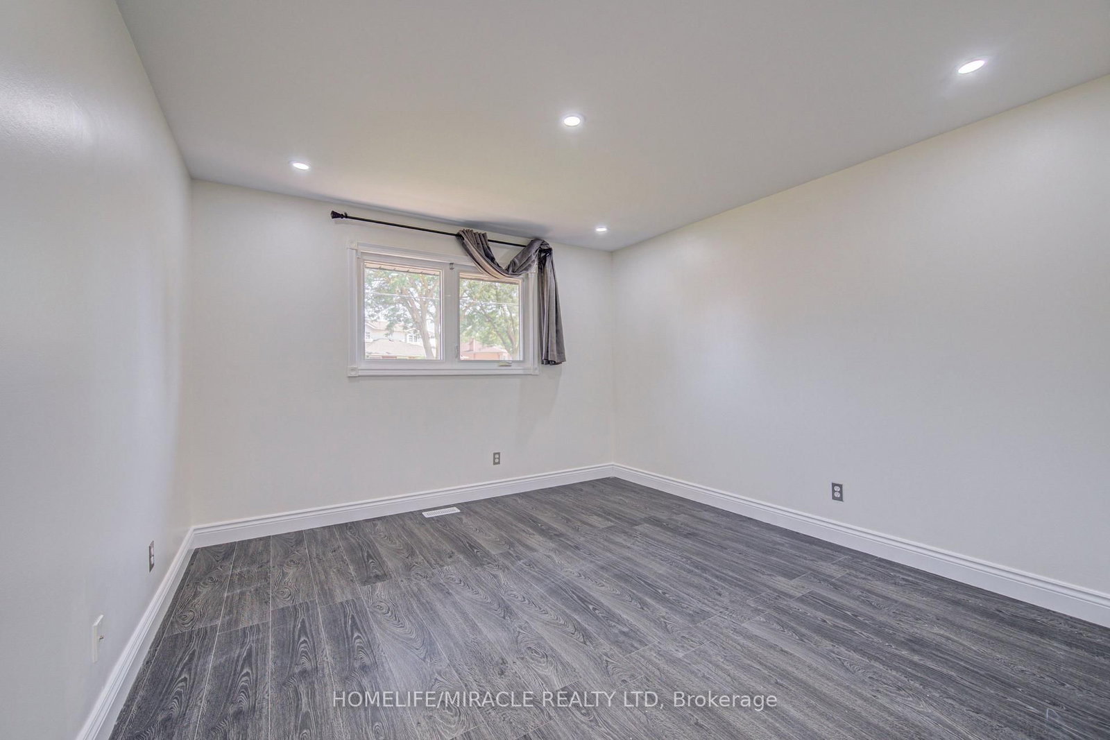 161 Kipling Avenue • Kitchener, ON photo 26