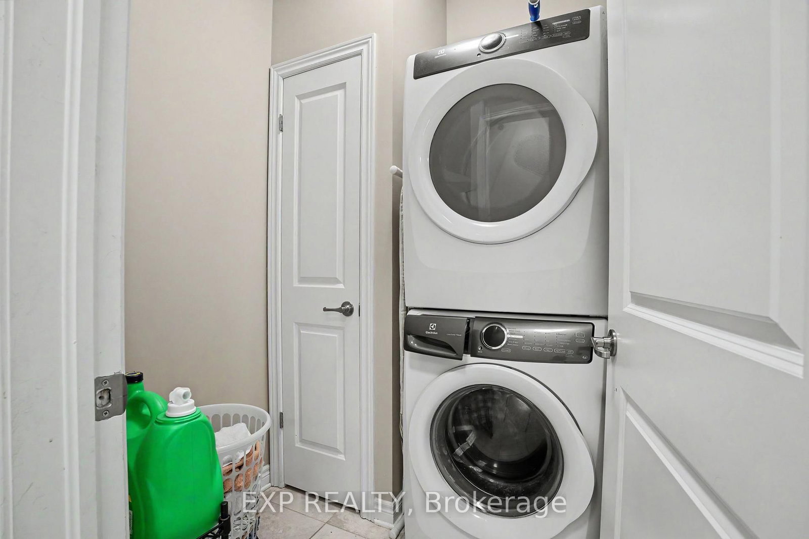62 Andrew Lane • Thorold, ON photo 23