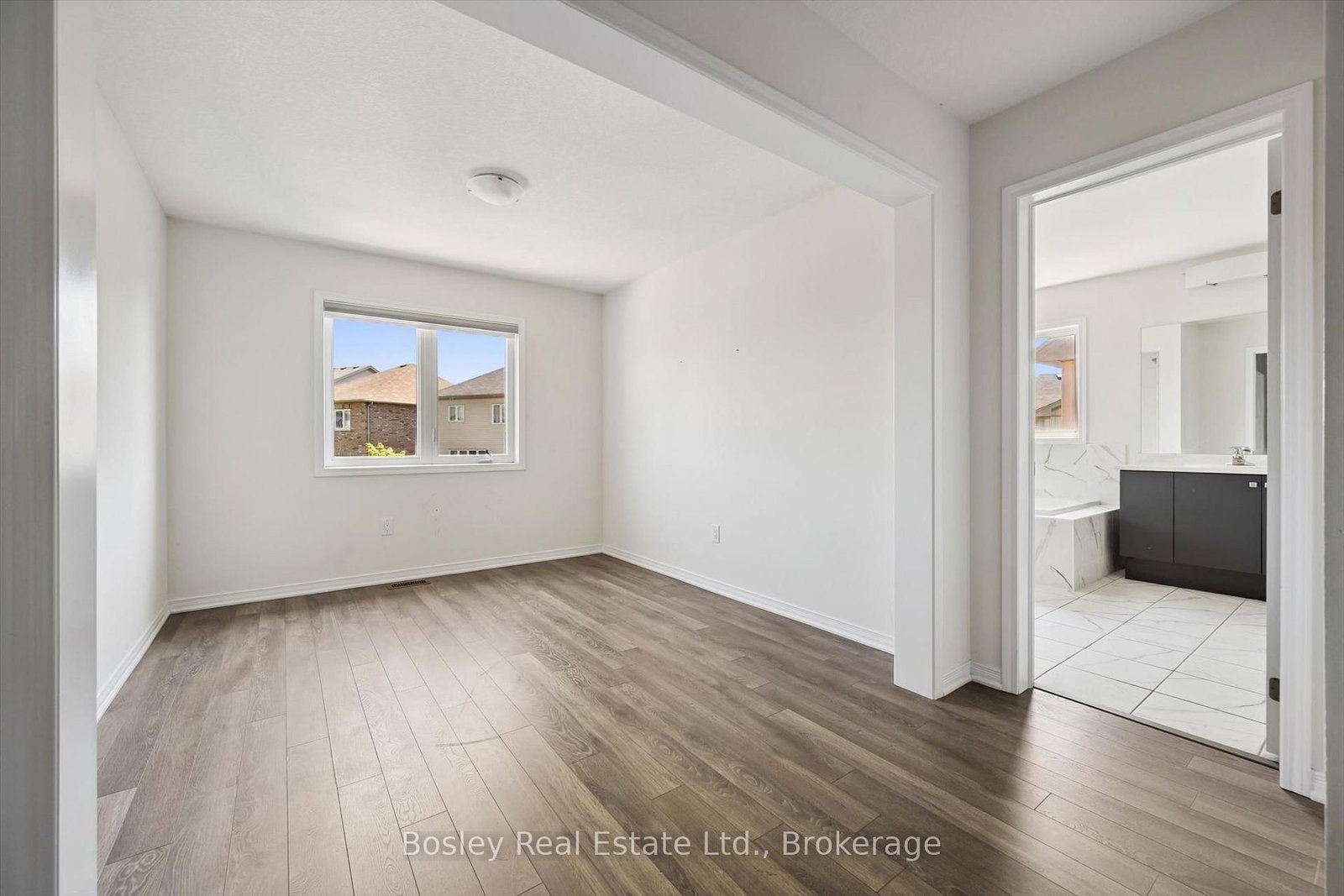 219 Dolman Street W • Woolwich, ON photo 32