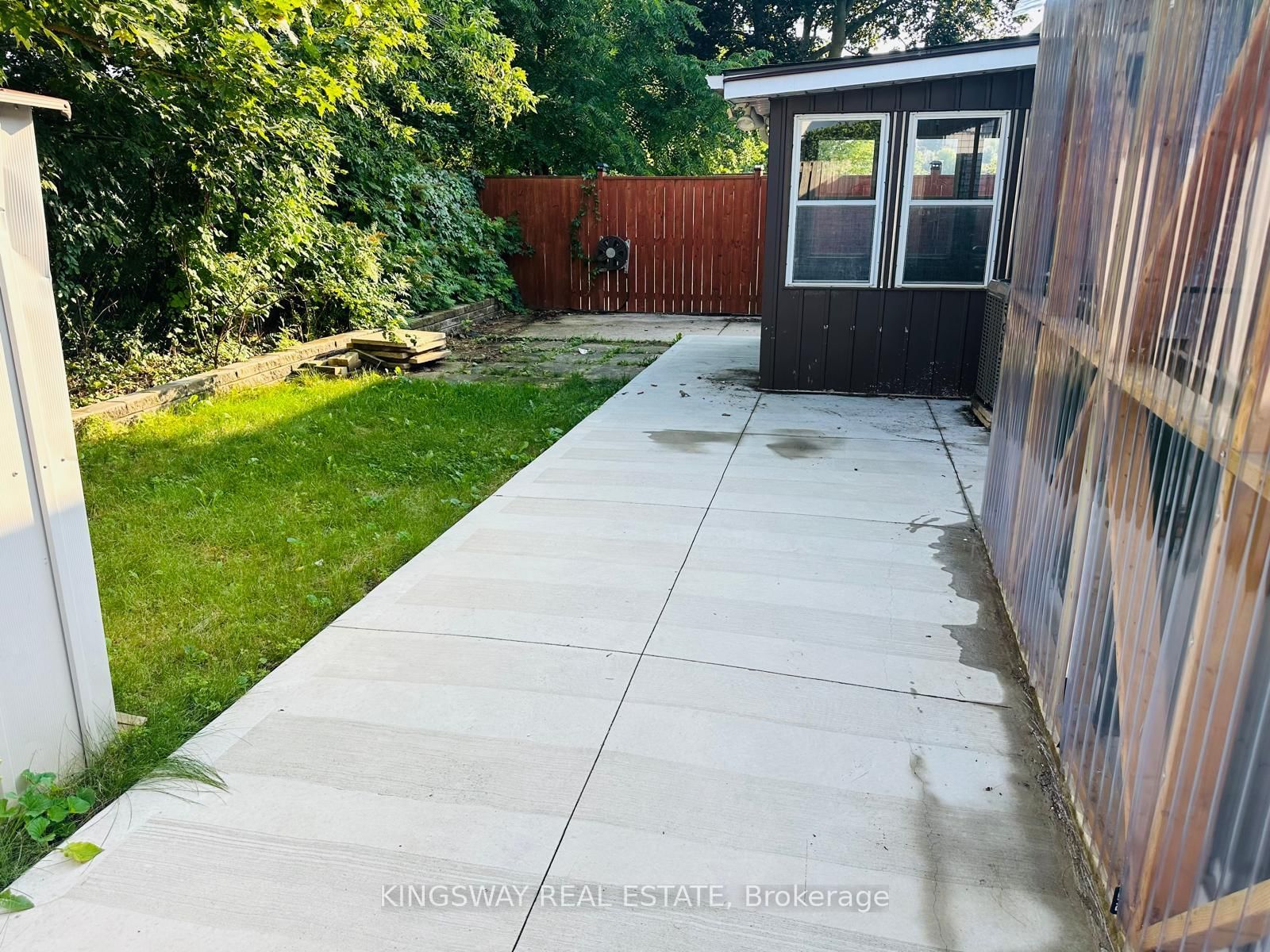 35 Silver Aspen Crescent • Kitchener, ON photo 36
