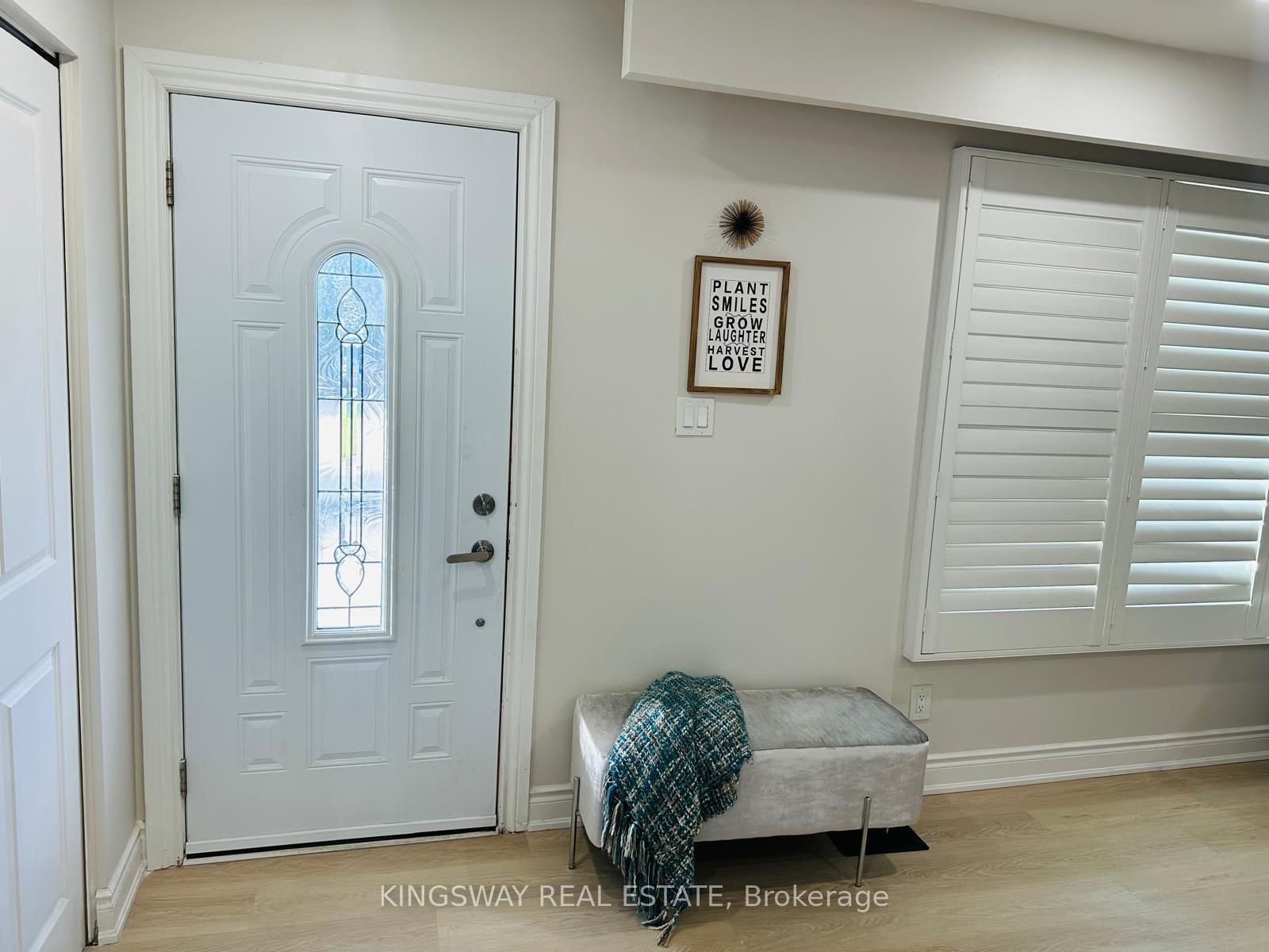 35 Silver Aspen Crescent • Kitchener, ON photo 8