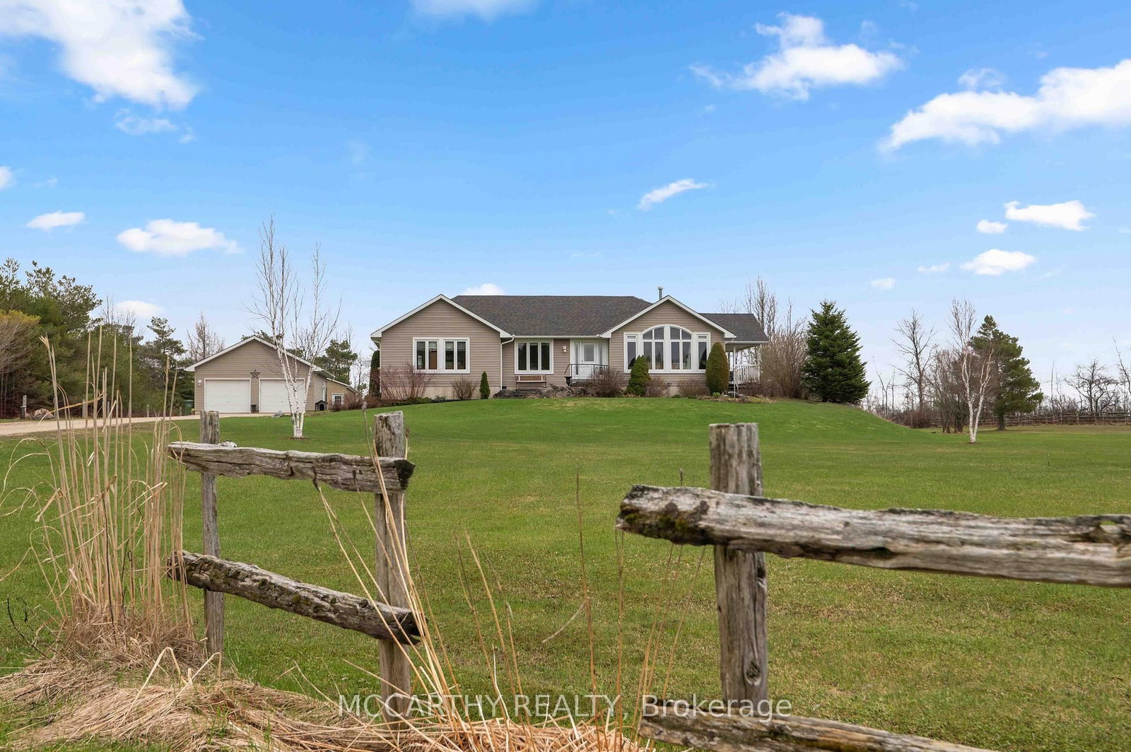 260376 Southgate Rd 26 Road • Southgate, ON photo 4