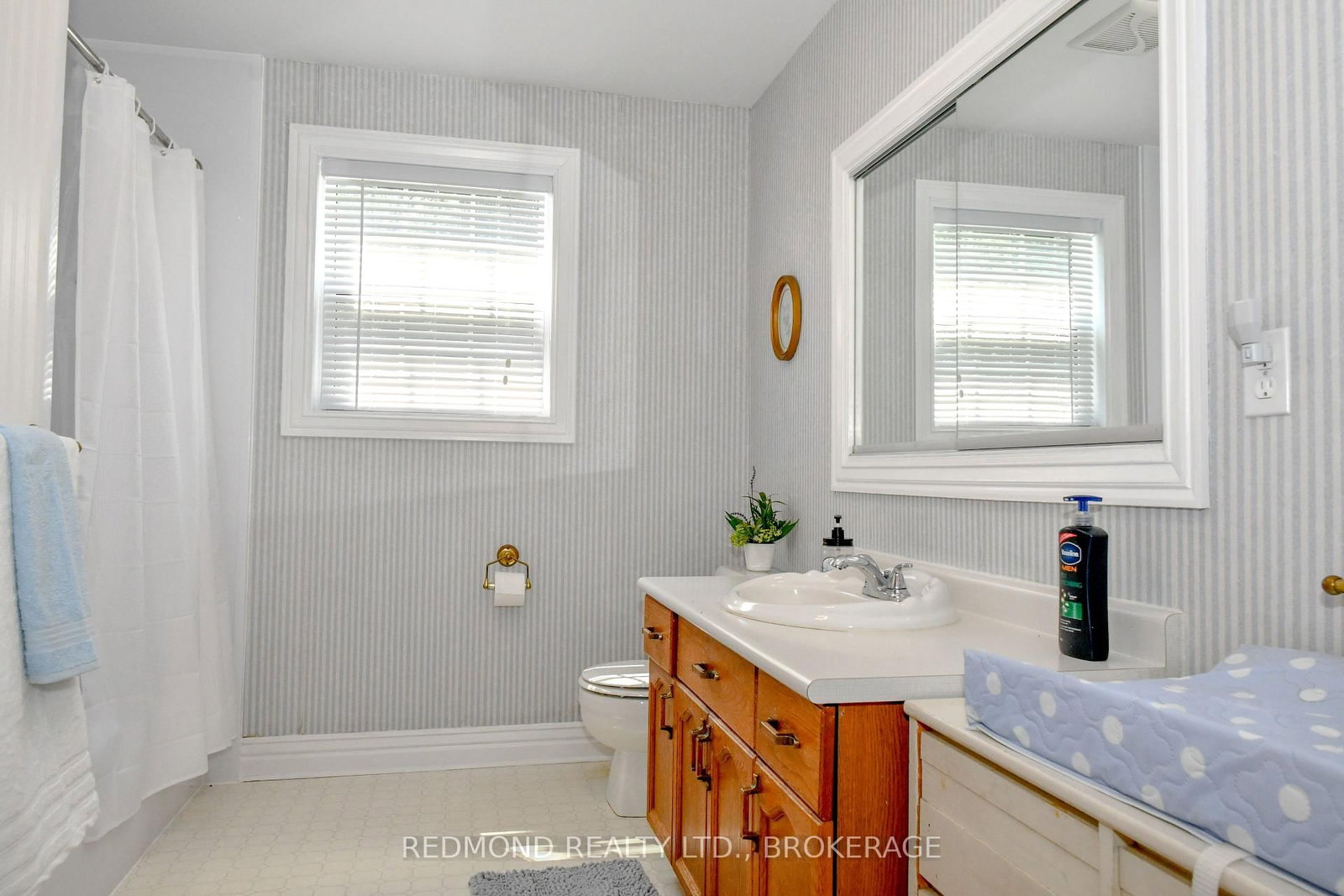 229 Howe Island Ferry Road • Gananoque, ON photo 33