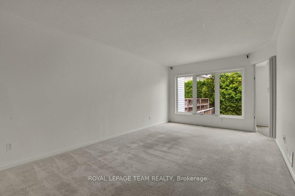 147 Sorento Street • Ottawa, ON photo 8