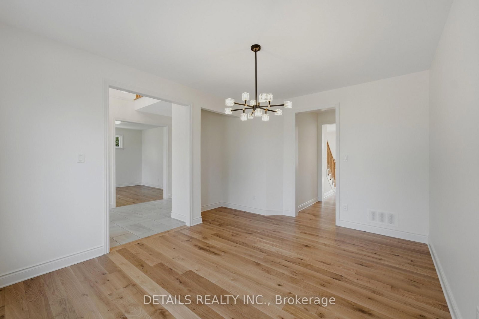 28 Ridingview Crescent • Ottawa, ON photo 11