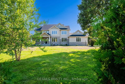 28 Ridingview Crescent • Ottawa, ON photo 2