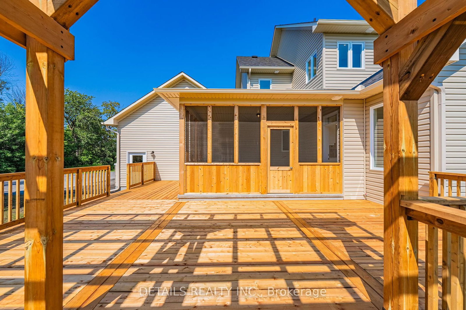 28 Ridingview Crescent • Ottawa, ON photo 46
