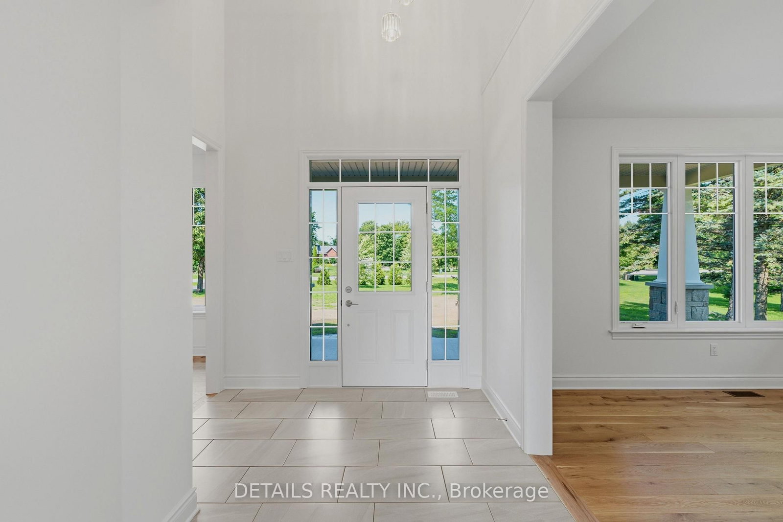 28 Ridingview Crescent • Ottawa, ON photo 5