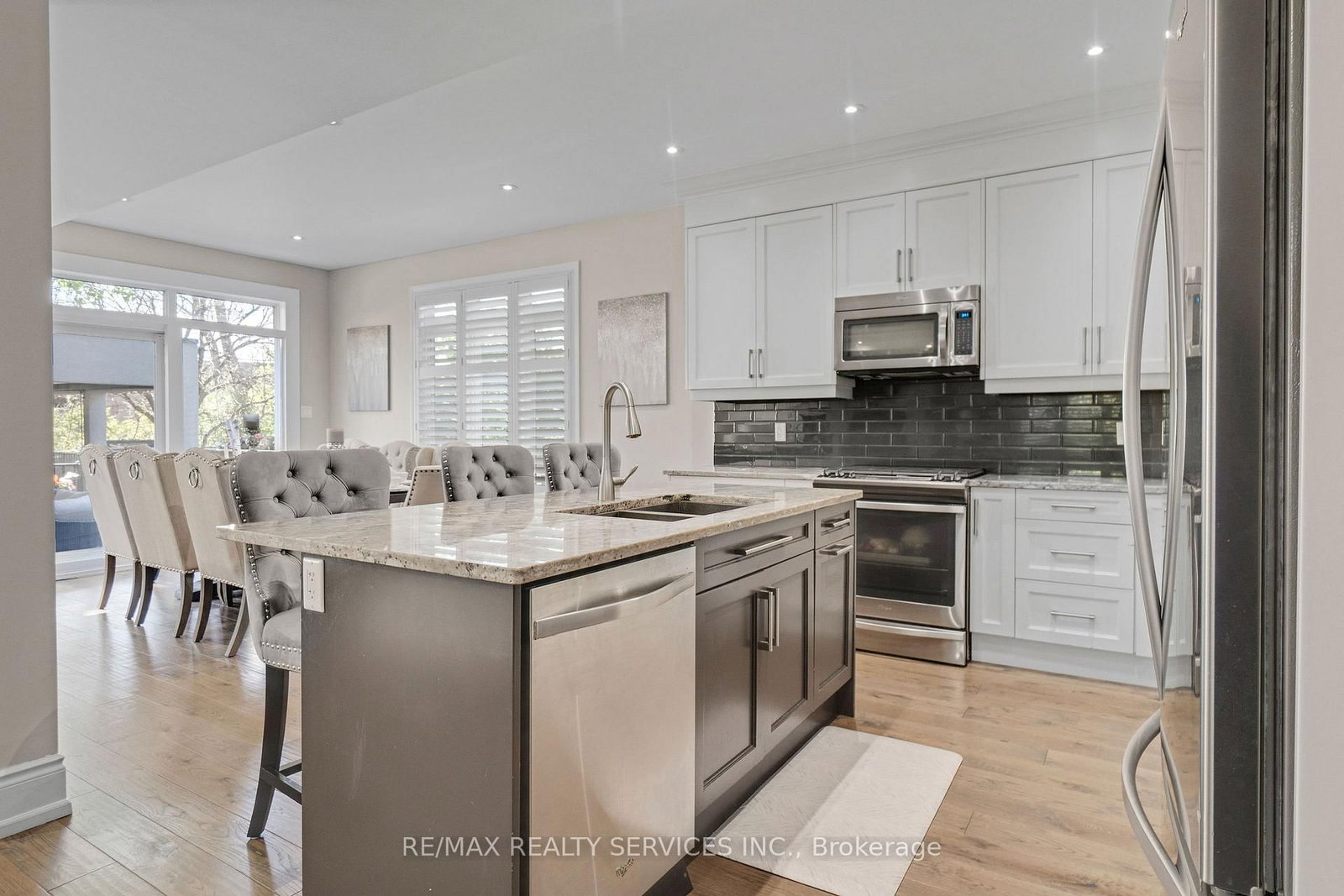 958 Beach Boulevard • Hamilton, ON photo 12