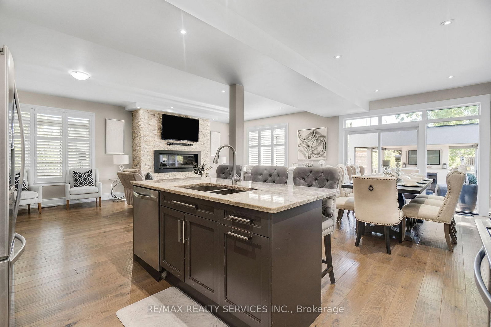 958 Beach Boulevard • Hamilton, ON photo 13