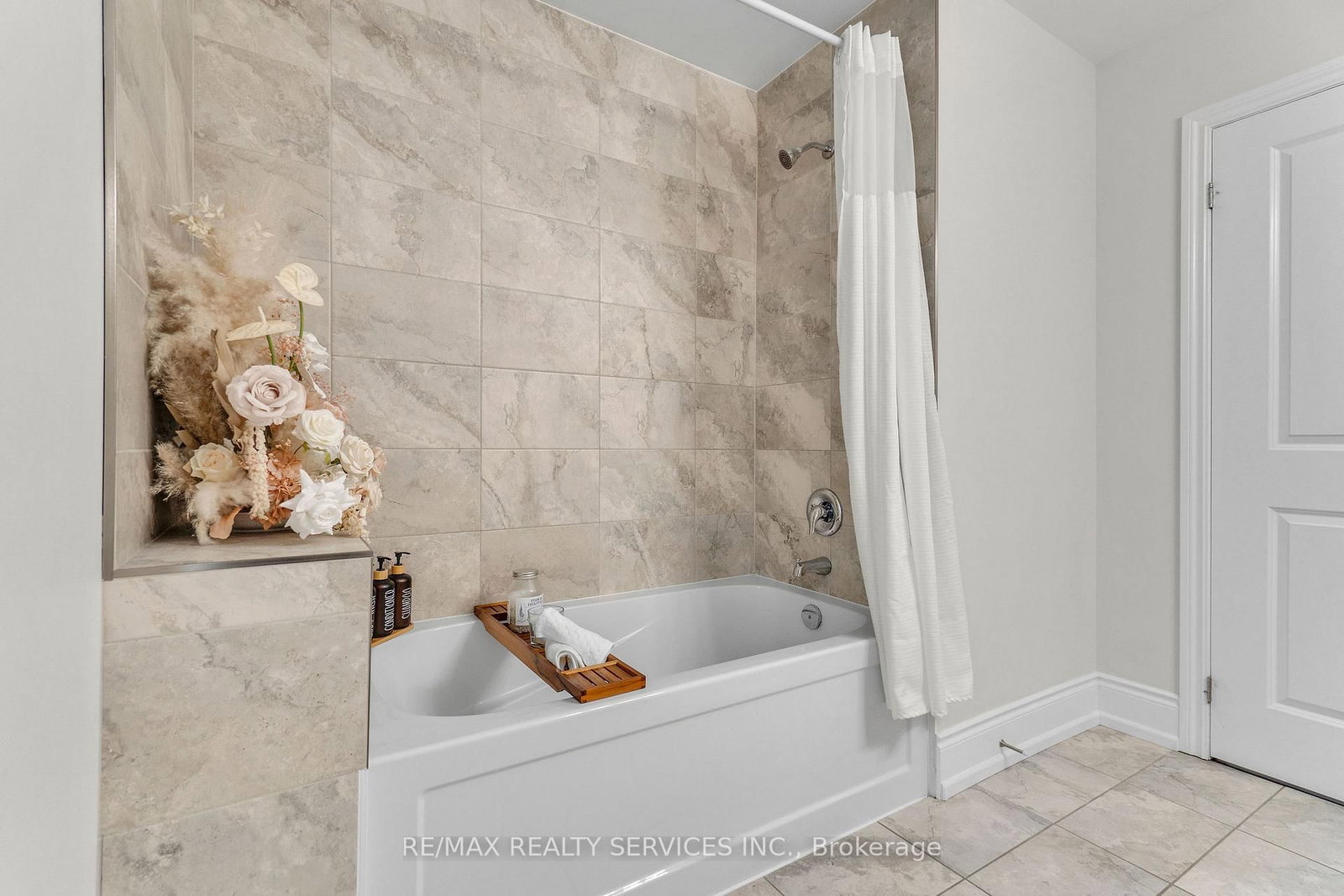 958 Beach Boulevard • Hamilton, ON photo 30