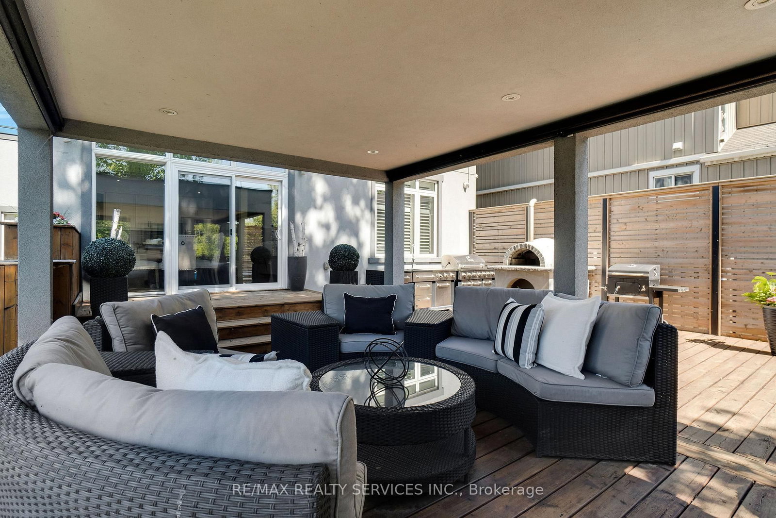 958 Beach Boulevard • Hamilton, ON photo 41