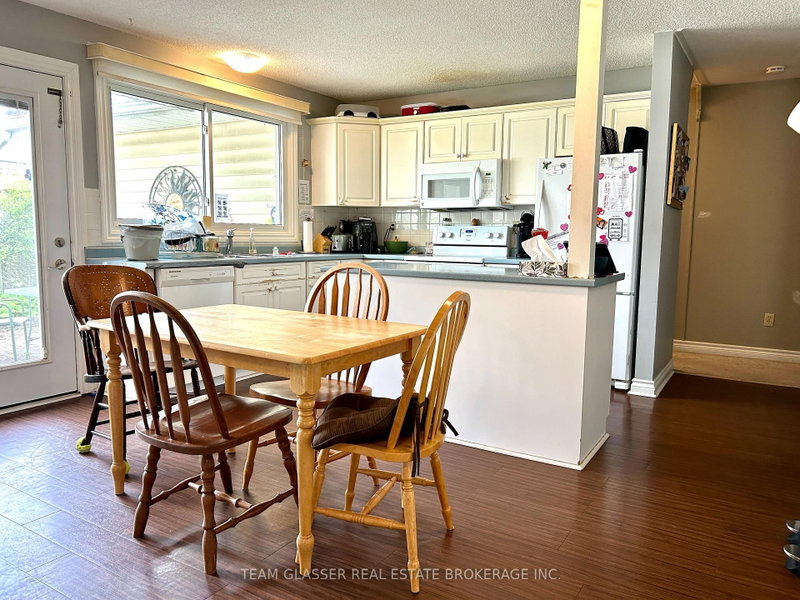 274 BLACKACRES Boulevard