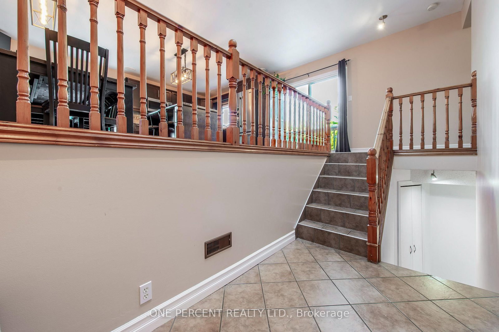 10 Campbell Drive • Mono, ON photo 13