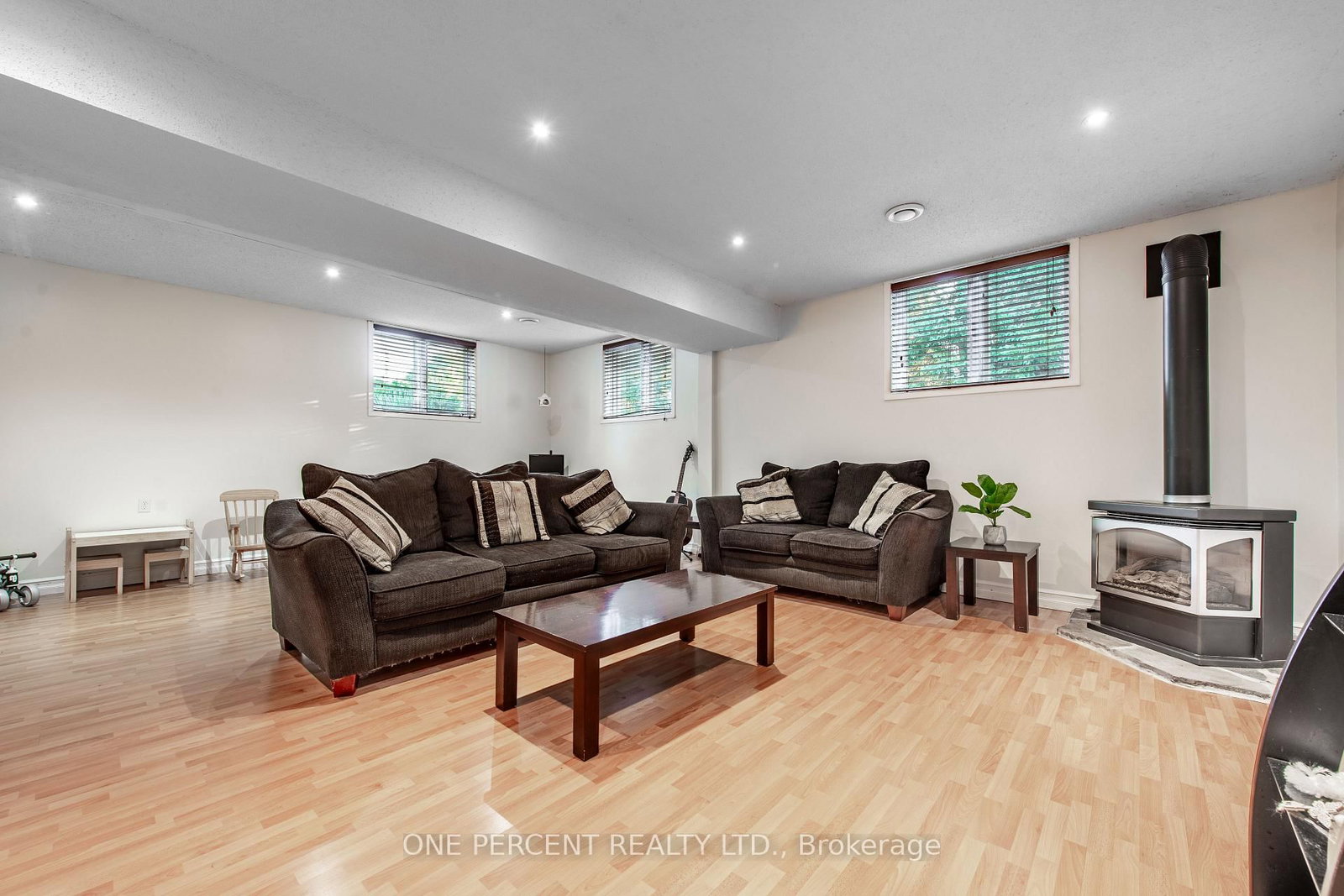10 Campbell Drive • Mono, ON photo 25