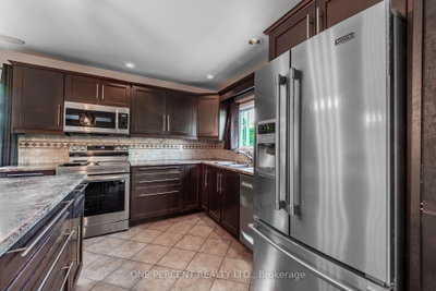 10 Campbell Drive • Mono, ON photo 9