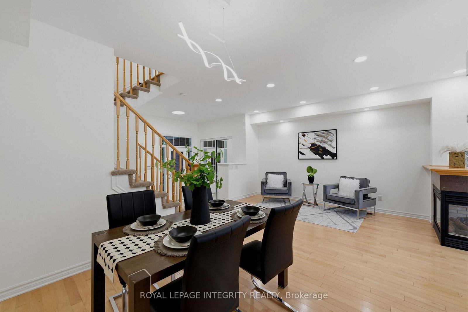 531 REMNOR Avenue • Ottawa, ON photo 11