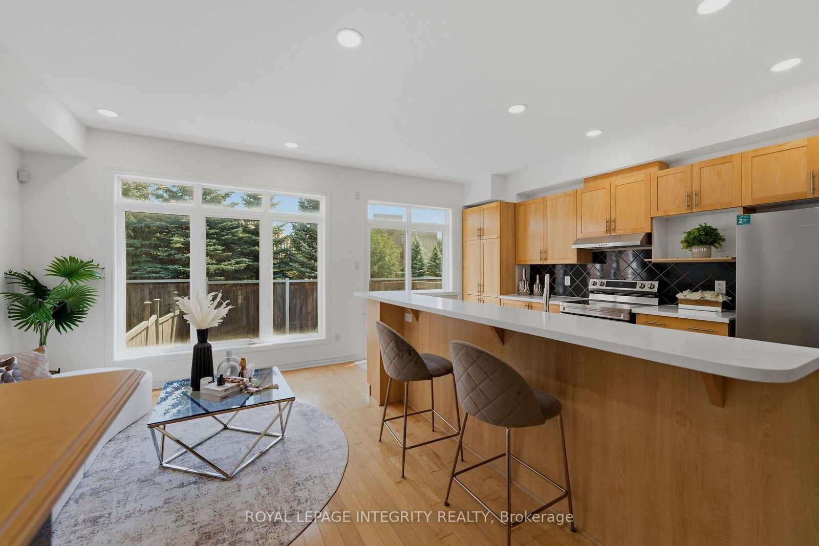 531 REMNOR Avenue • Ottawa, ON photo 13