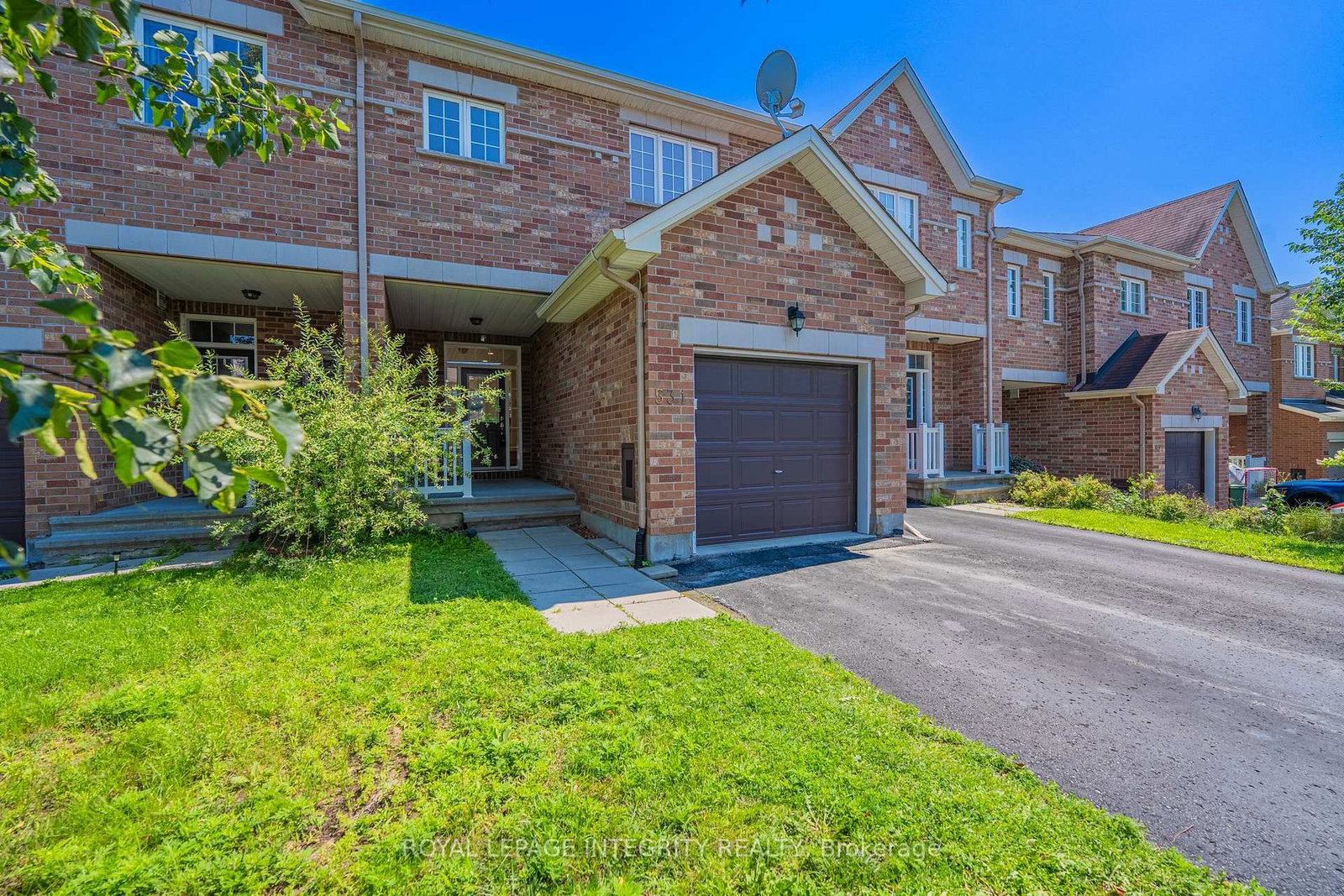531 REMNOR Avenue • Ottawa, ON photo 3