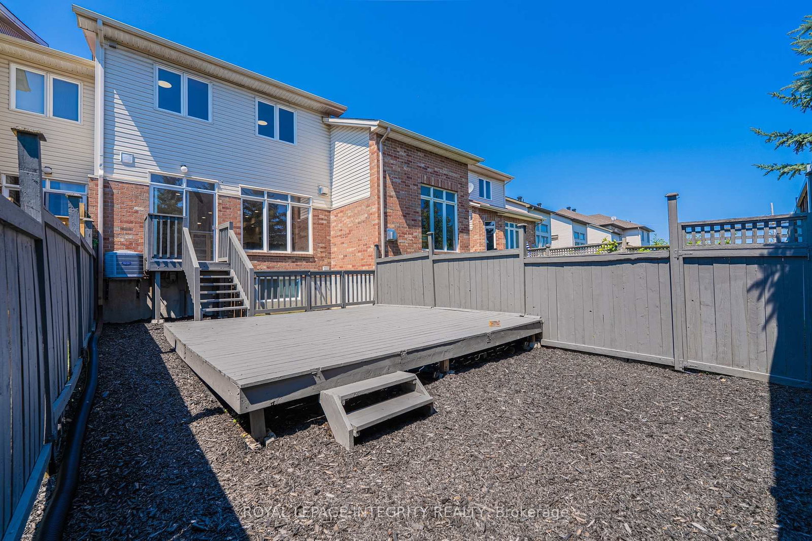 531 REMNOR Avenue • Ottawa, ON photo 35