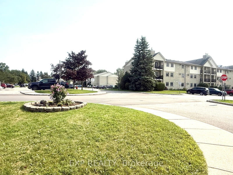 210 - 739 Deveron Crescent