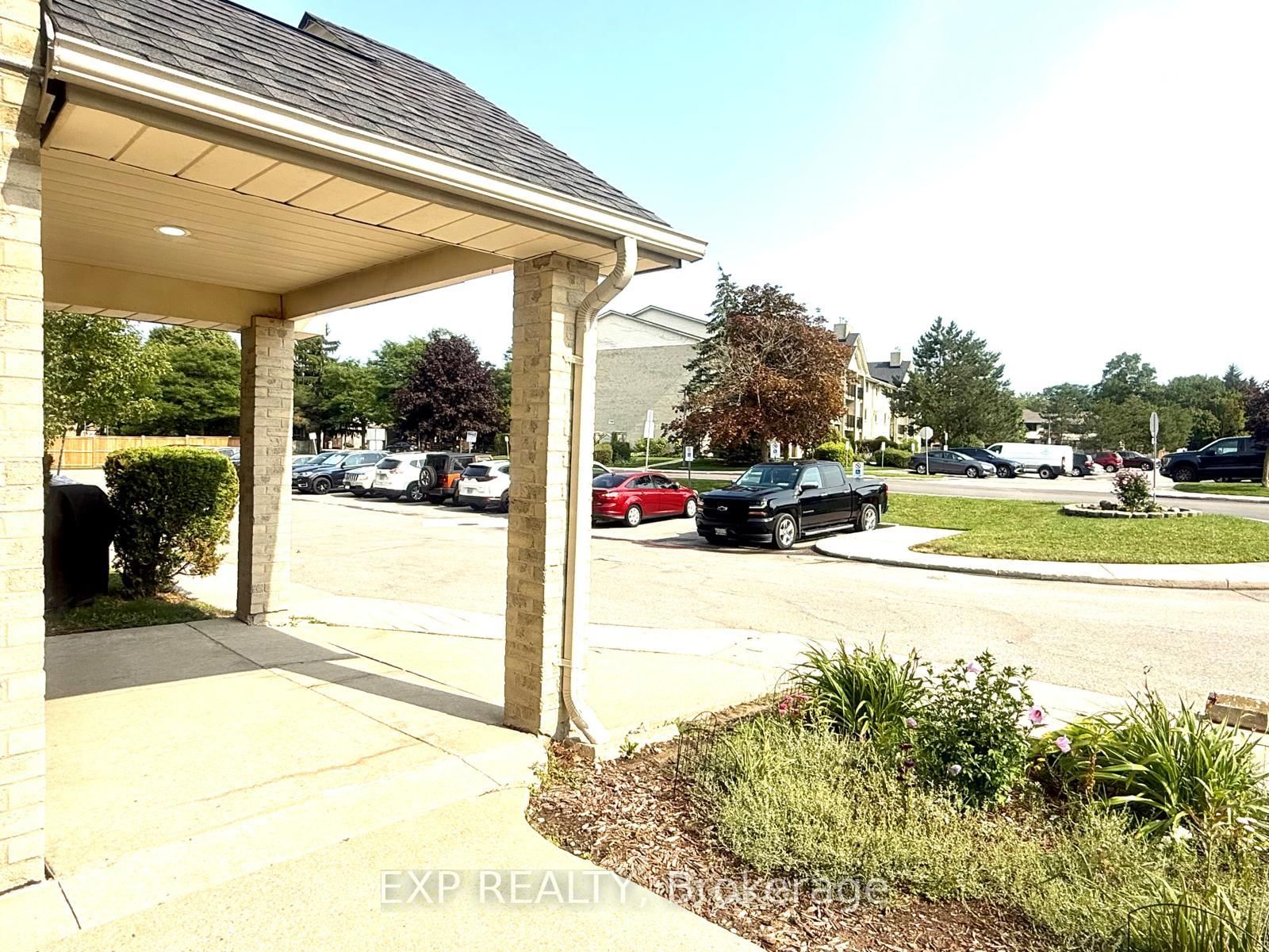 739 Deveron Crescent • #210 • London South, ON photo 20