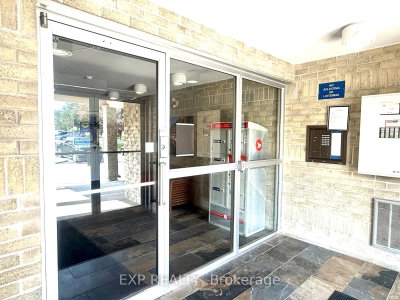 739 Deveron Crescent • #210 • London South, ON photo 3