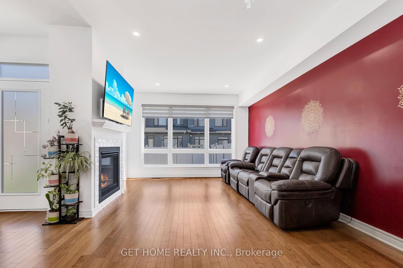 39 Hermes Avenue • Ottawa, ON photo 13