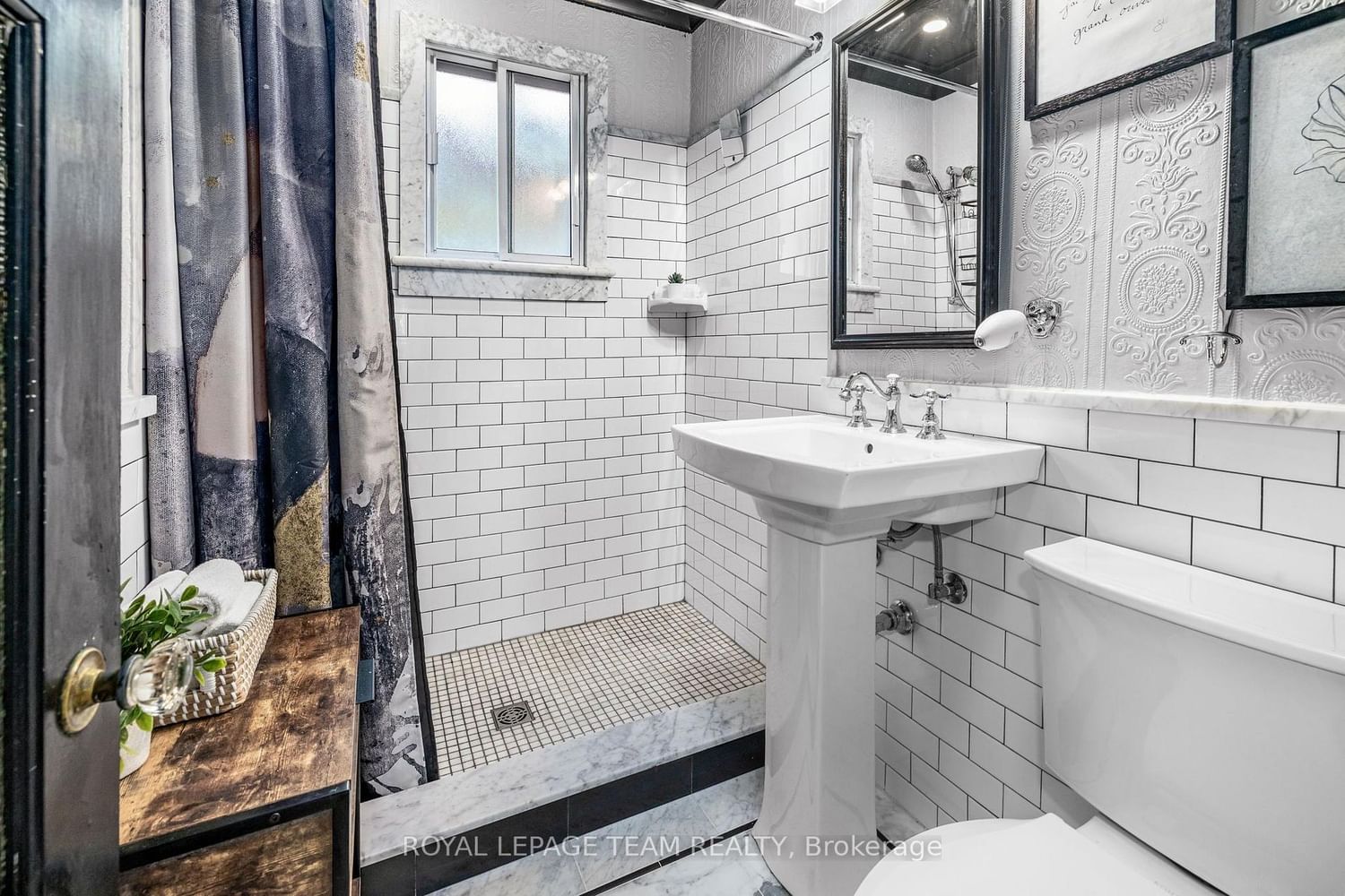 185 Camelia Avenue • Ottawa, ON photo 20