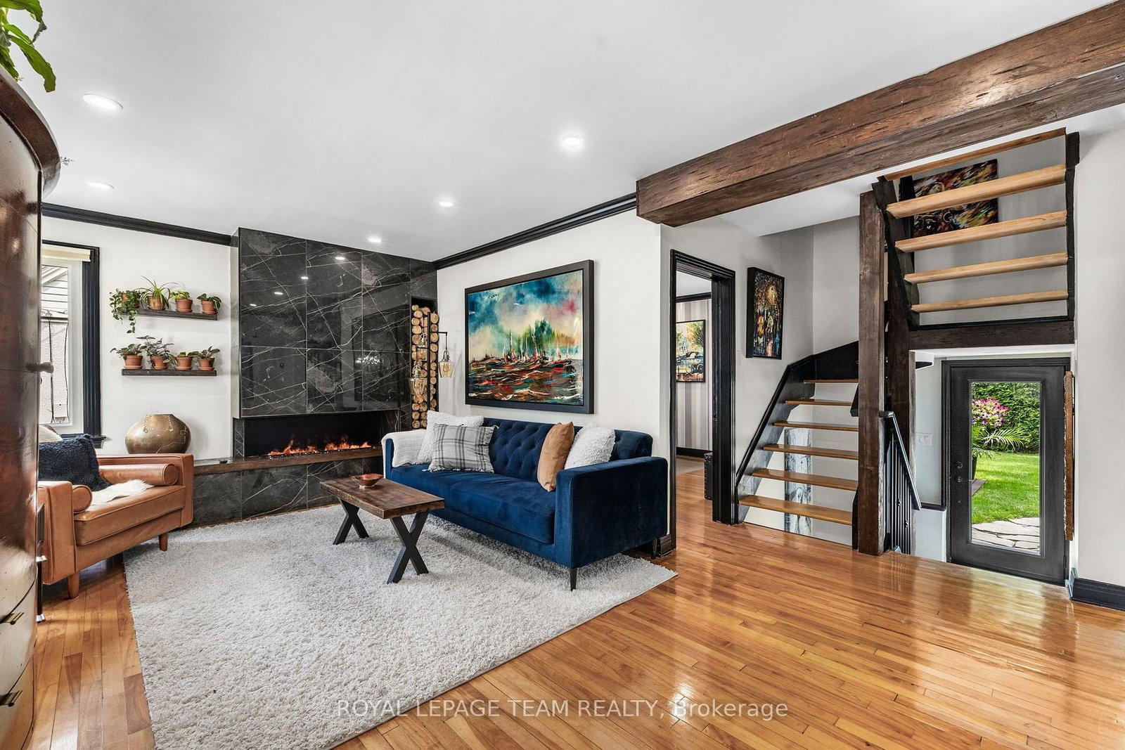 185 Camelia Avenue • Ottawa, ON photo 9