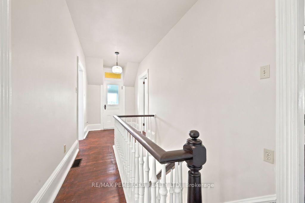 131 Bonnechere Street W • Eganville, ON photo 19