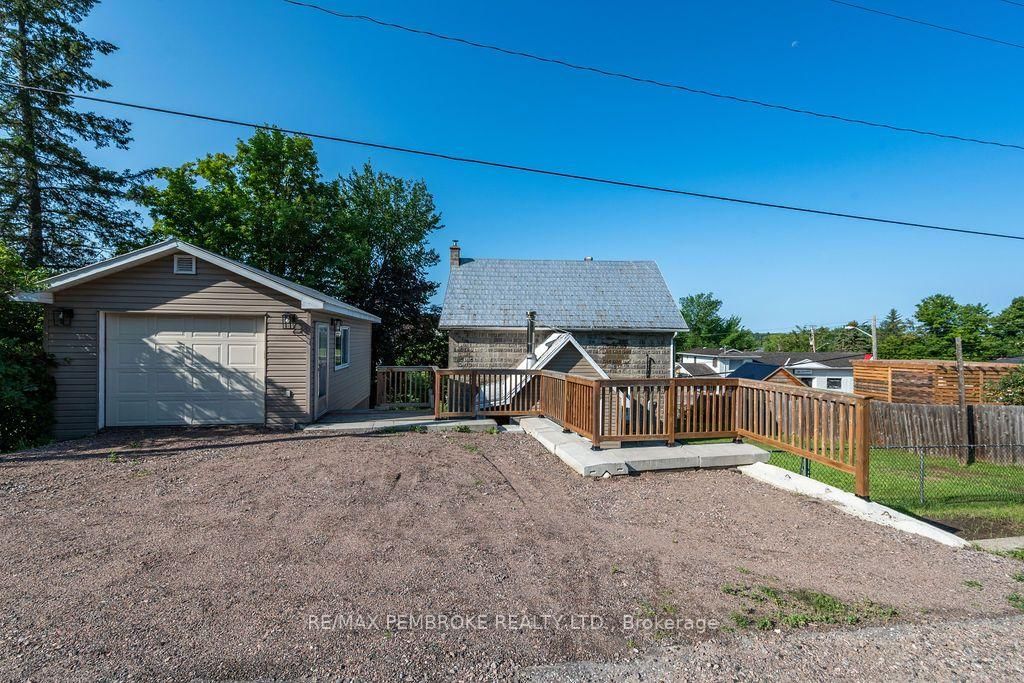 131 Bonnechere Street W • Eganville, ON photo 26