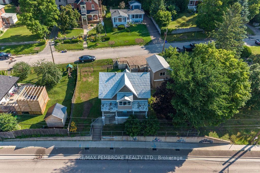 131 Bonnechere Street W • Eganville, ON photo 40