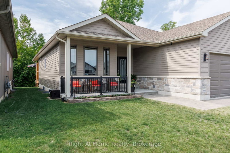 40 Birchmount Street