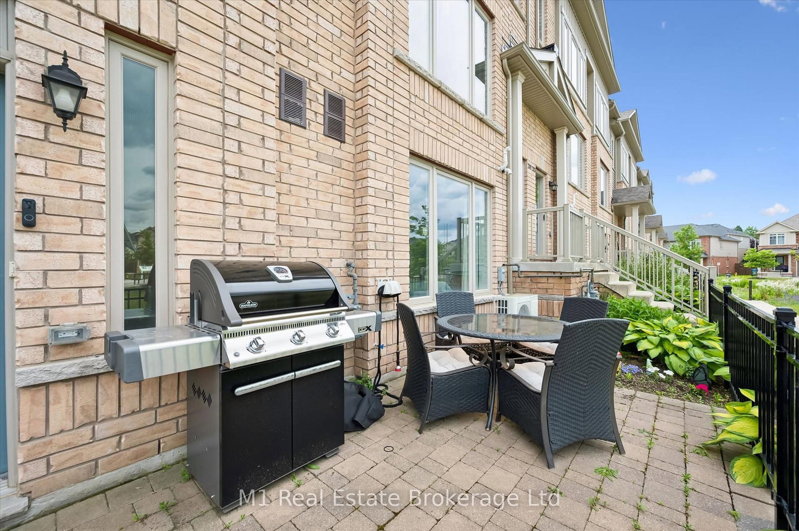 279 Law Drive • Guelph, ON photo 6