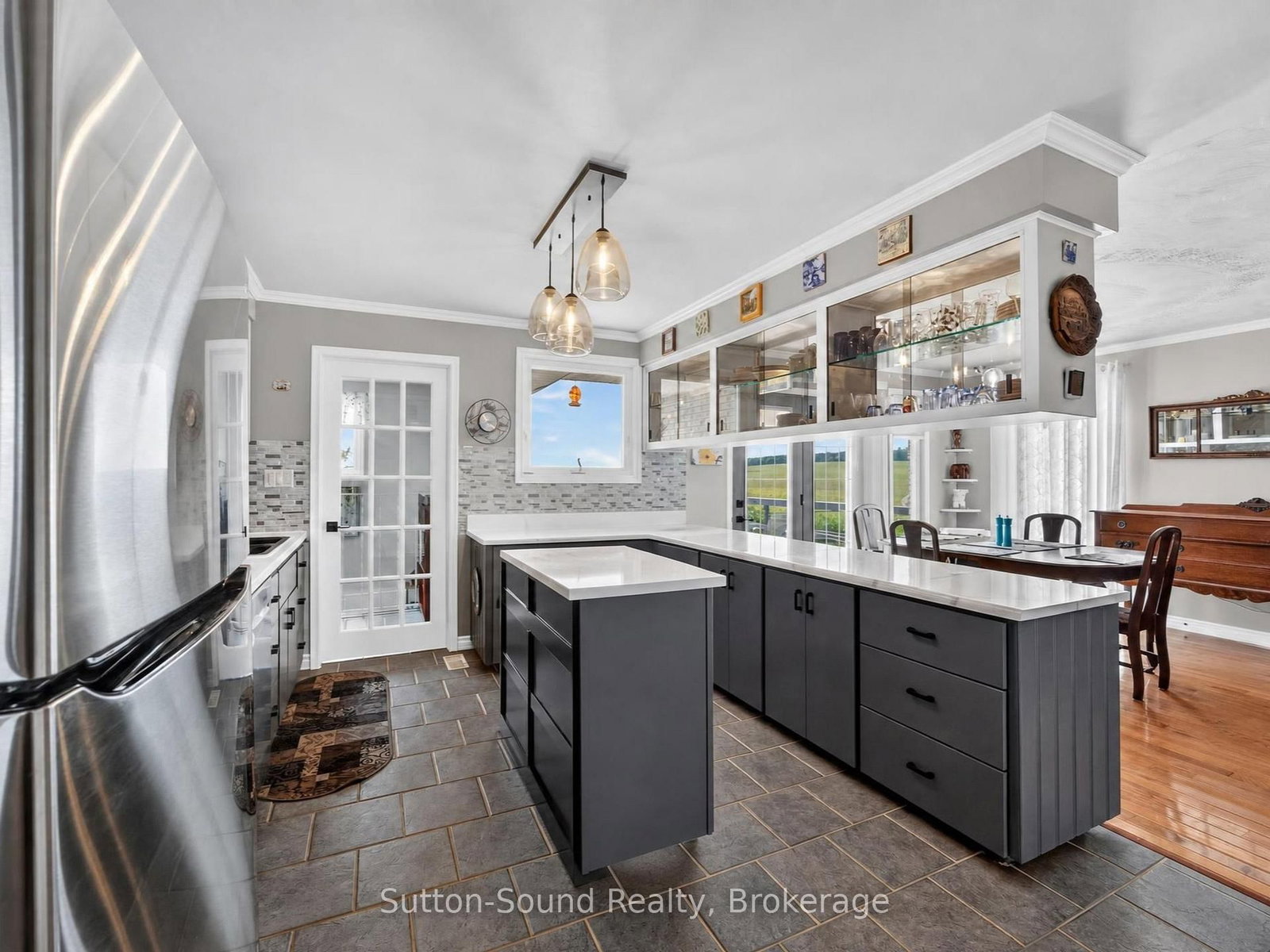 383256 DAWSON Road • Georgian Bluffs, ON photo 13