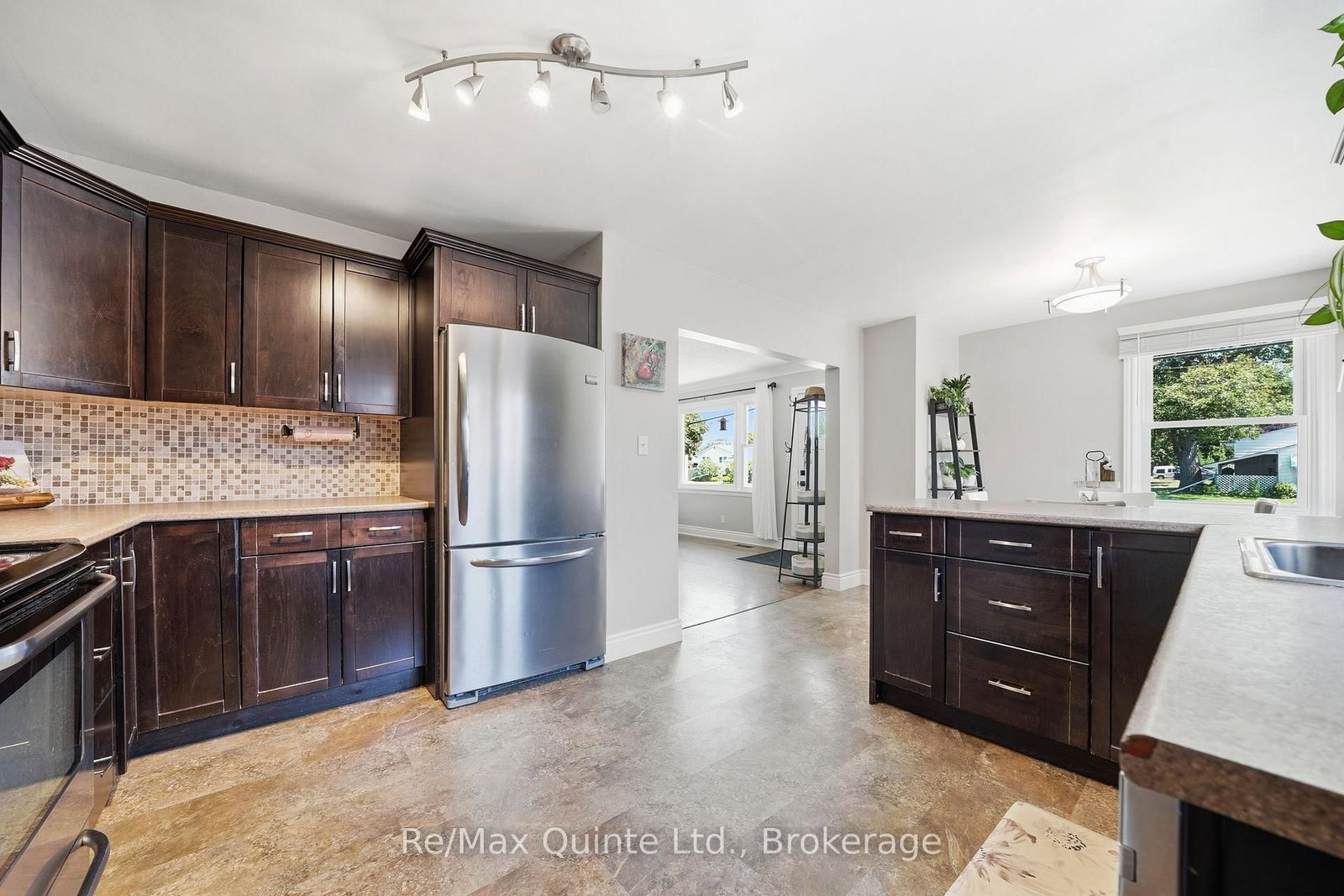 248 Farley Avenue • Belleville, ON photo 10